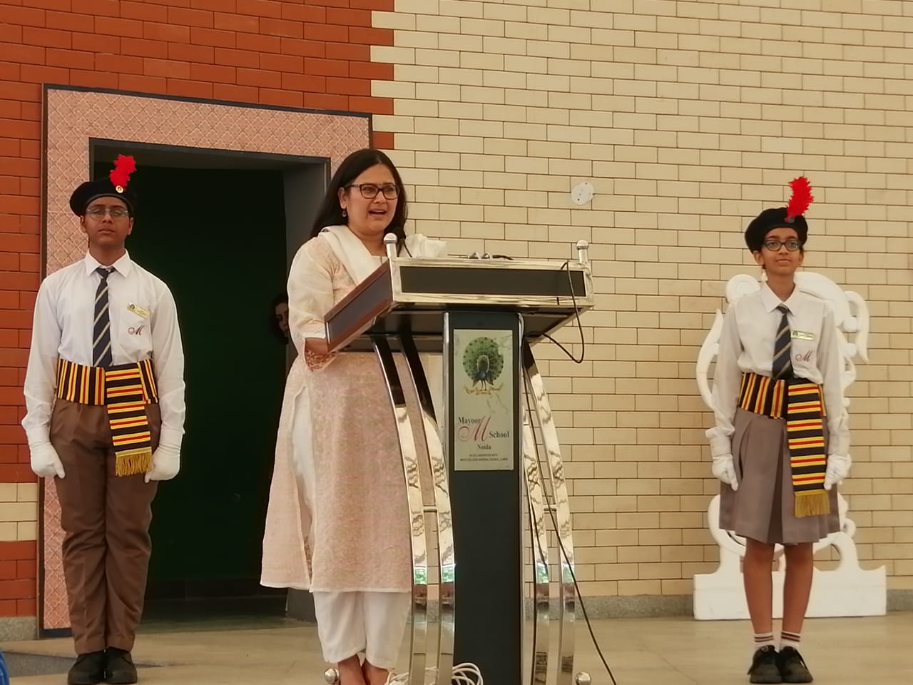 Mayoor Hosts Investiture Ceremony of Primary School